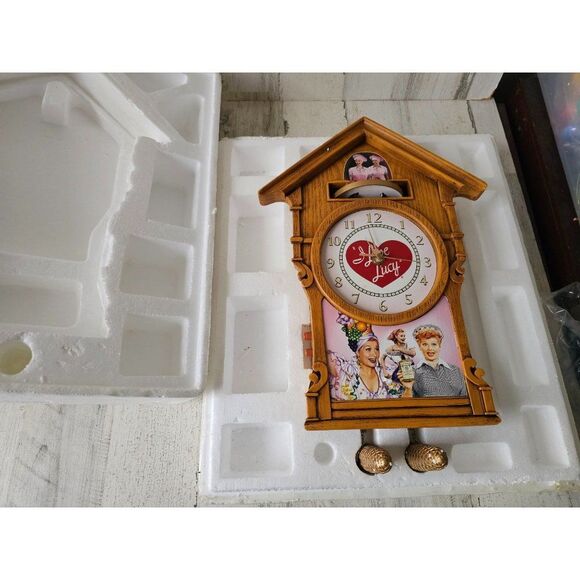 Bradford exchange I Love Lucy cuckoo clock Lucille Ball - Picture 1 of 14
